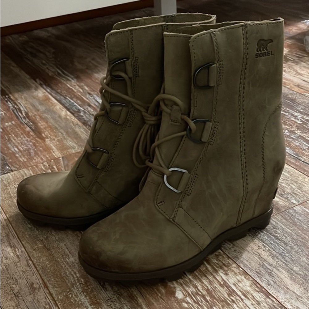Sorel Joan of Arctic wedge II boot